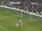 Manchester City vs Arsenal 0-3 ( second but Song )